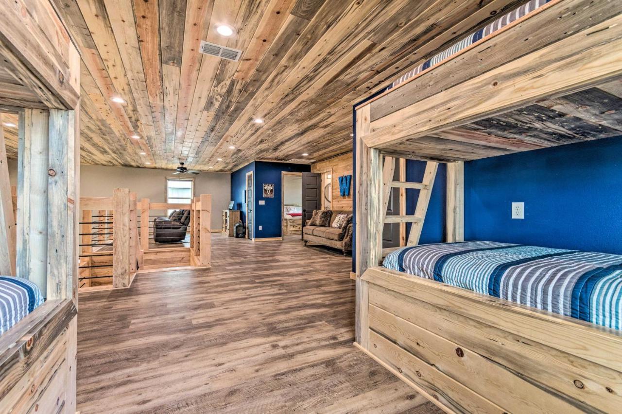Upscale Riverfront Home With Beach And Fire Pit! Glenwood Exterior foto
